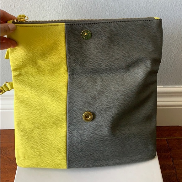 Yellow /Grey Color Block Wristlet Clutch - new - Picture 2 of 8